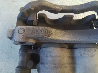 bontott RENAULT MASTER Jobb első Féknyereg Munkahengerrel