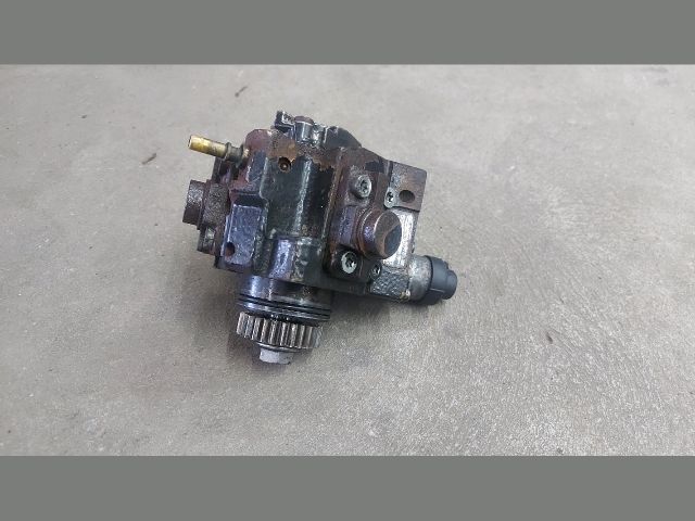 bontott RENAULT MASTER Nagynyomású Szivattyú