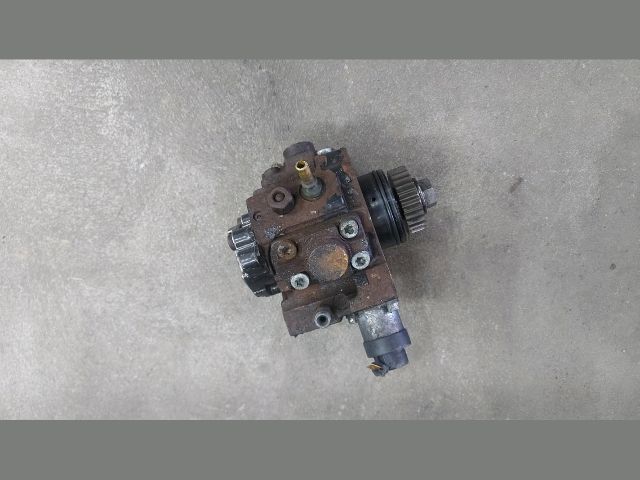 bontott RENAULT MASTER Nagynyomású Szivattyú