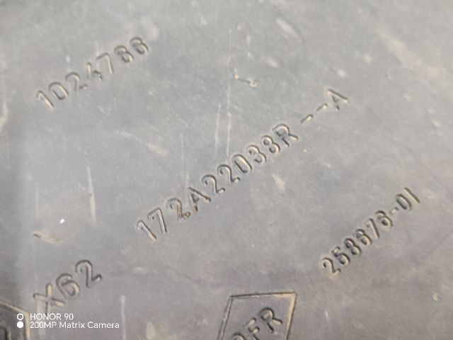 bontott RENAULT MASTER AdBlue Tartály