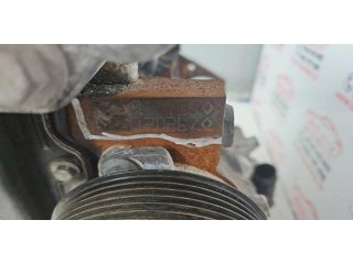 bontott RENAULT MASTER Motor (Fűzött blokk hengerfejjel)