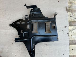 bontott RENAULT MASTER Motorvezérlő Tartó