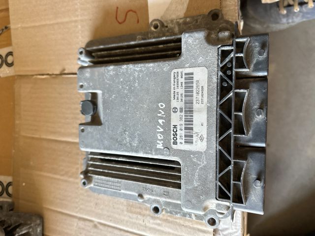 bontott RENAULT MASTER Motorvezérlő