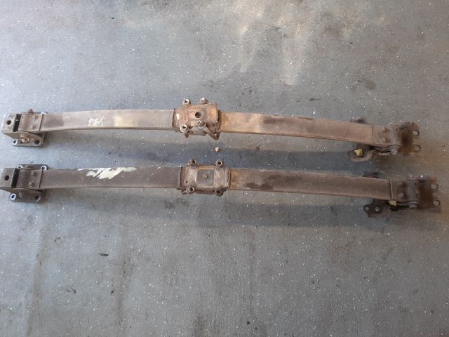 bontott RENAULT MASTER Hátsó Rugó Pár