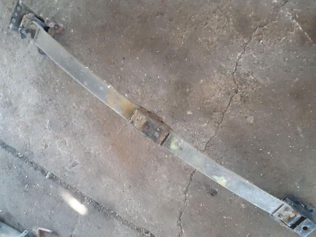 bontott RENAULT MASTER Bal hátsó Rugó