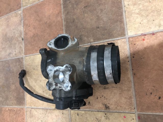 bontott RENAULT MASTER EGR / AGR Vákum Szelep