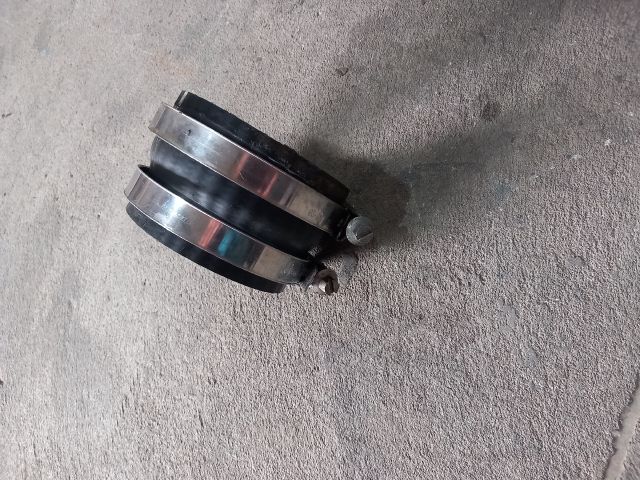 bontott RENAULT MASTER EGR Hűtő Cső