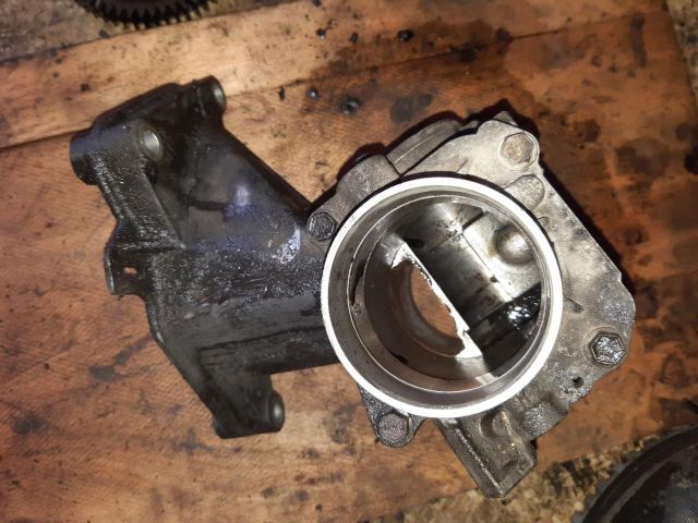 bontott RENAULT MASTER EGR Hűtő Cső