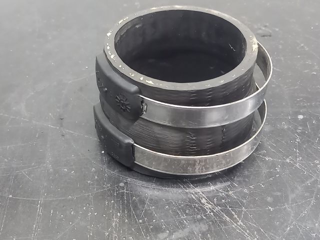 bontott RENAULT MASTER EGR Hűtő Cső