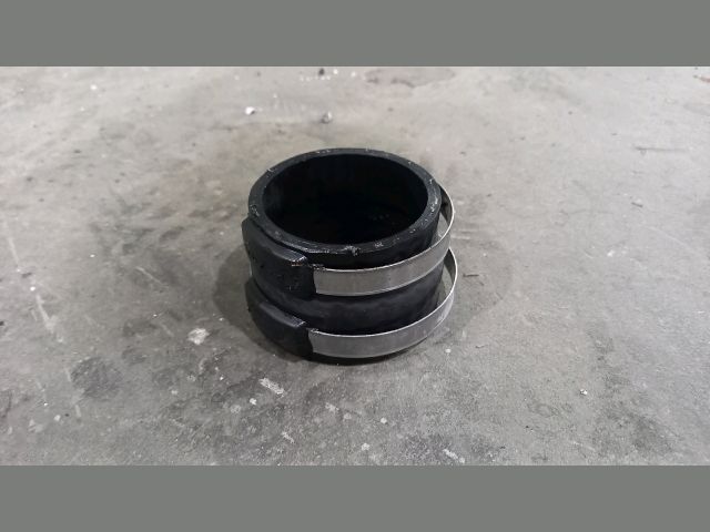 bontott RENAULT MASTER EGR Hűtő Cső