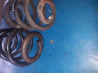 bontott RENAULT MASTER Első Rugó Pár