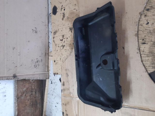 bontott RENAULT MASTER Felső Motorburkolat