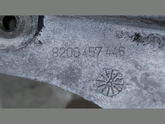 bontott RENAULT MASTER Generátor Tartó Bak