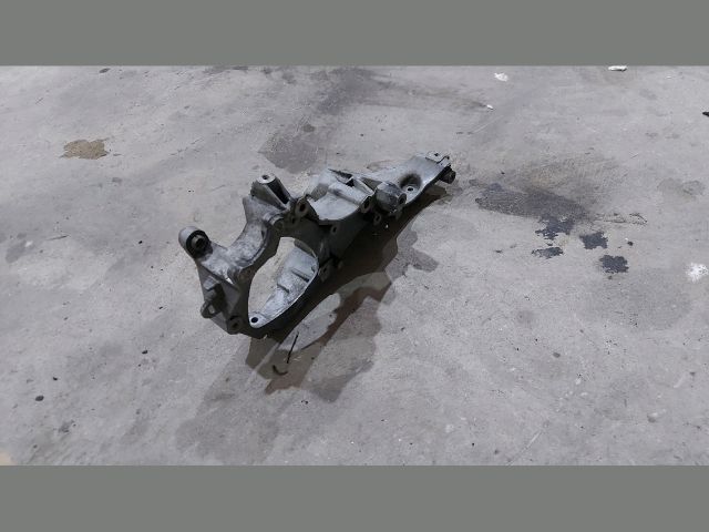 bontott RENAULT MASTER Generátor Tartó Bak