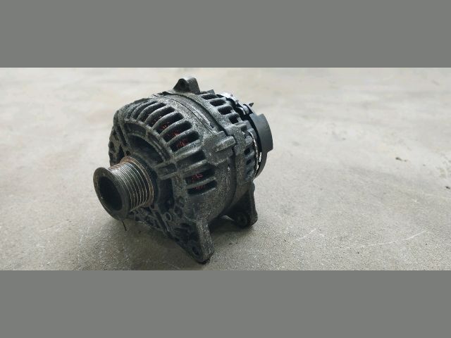 bontott RENAULT MASTER Generátor