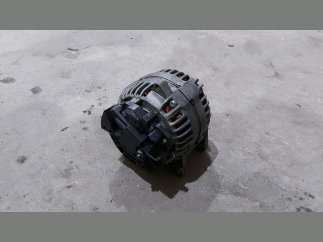 bontott RENAULT MASTER Generátor