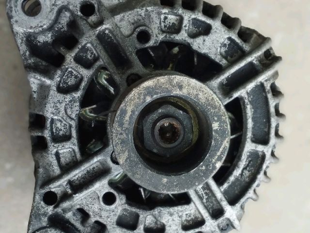 bontott RENAULT MASTER Generátor