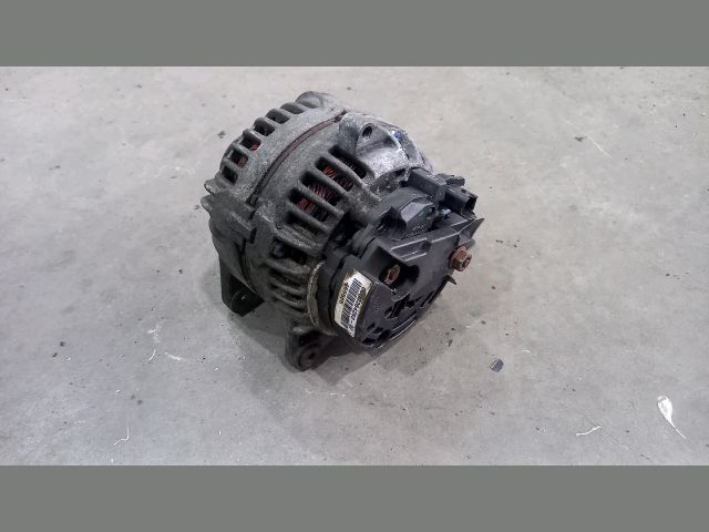 bontott RENAULT MASTER Generátor