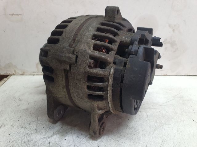 bontott RENAULT MASTER Generátor