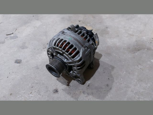 bontott RENAULT MASTER Generátor