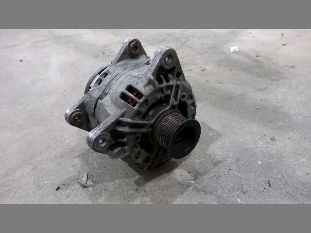 bontott RENAULT MASTER Generátor