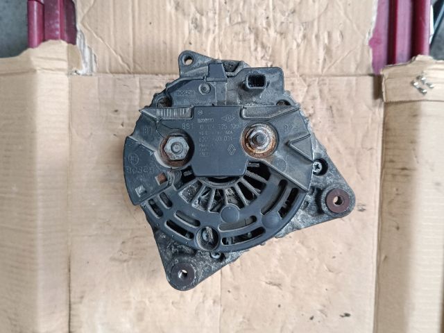 bontott RENAULT MASTER Generátor