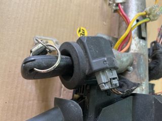 bontott RENAULT MASTER Gyújtáskapcsoló Házzal