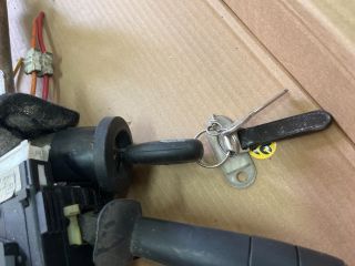 bontott RENAULT MASTER Gyújtáskapcsoló Házzal