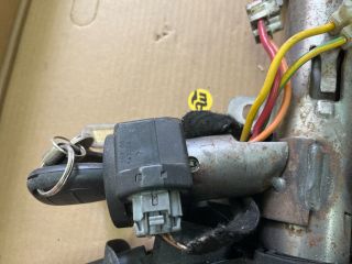 bontott RENAULT MASTER Gyújtáskapcsoló Házzal