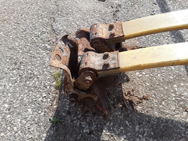 bontott RENAULT MASTER Hátsó Rugó Pár