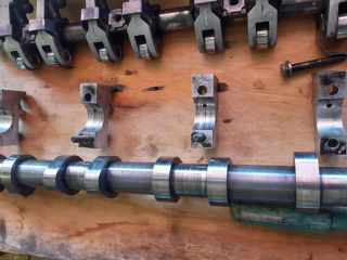 bontott RENAULT MASTER Hengerfej