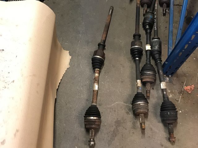 bontott RENAULT MASTER Jobb Féltengely