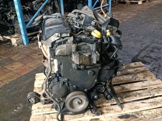 bontott RENAULT MASTER Motor (Fűzött blokk hengerfejjel)