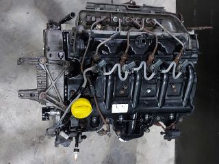 bontott RENAULT MASTER Motor (Fűzött blokk hengerfejjel)