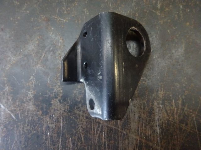 bontott RENAULT MASTER Motor Tartó Bak (Fém)