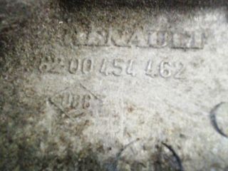 bontott RENAULT MASTER Motor Tartó Bak Jobb