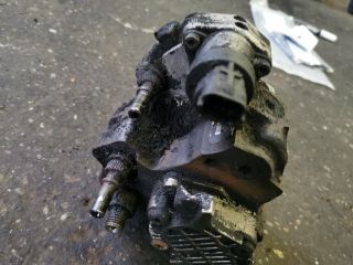 bontott RENAULT MASTER Nagynyomású Szivattyú