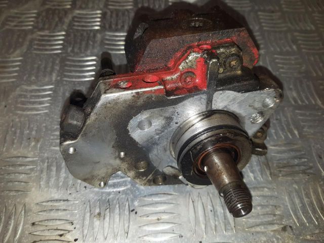 bontott RENAULT MASTER Nagynyomású Szivattyú