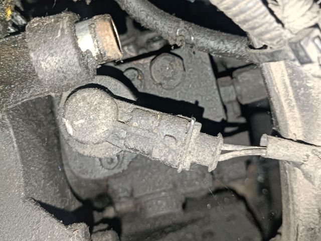 bontott RENAULT MASTER Nagynyomású Szivattyú