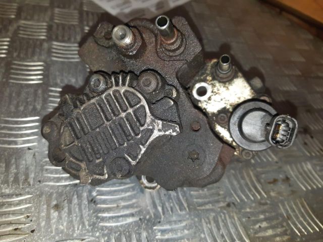 bontott RENAULT MASTER Nagynyomású Szivattyú