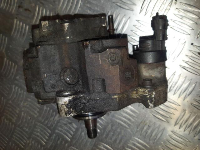 bontott RENAULT MASTER Nagynyomású Szivattyú