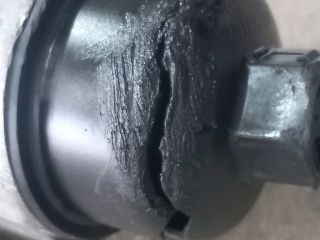 bontott RENAULT MASTER Olajhűtő