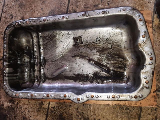 bontott RENAULT MASTER Olajteknő