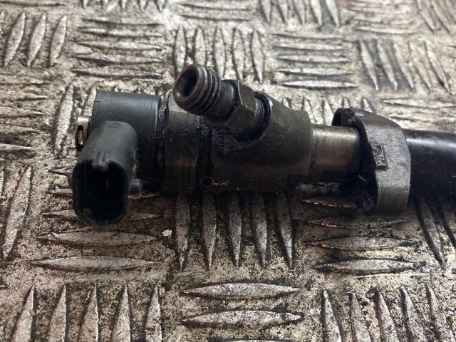 bontott RENAULT MASTER Porlasztó (1 db)