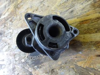 bontott RENAULT MASTER Szíjfeszítő Görgő