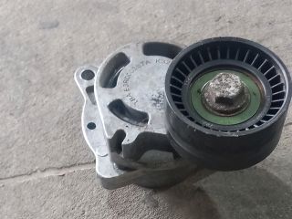 bontott RENAULT MASTER Szíjfeszítő Görgő