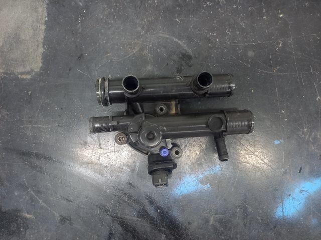 bontott RENAULT MASTER Termosztátház