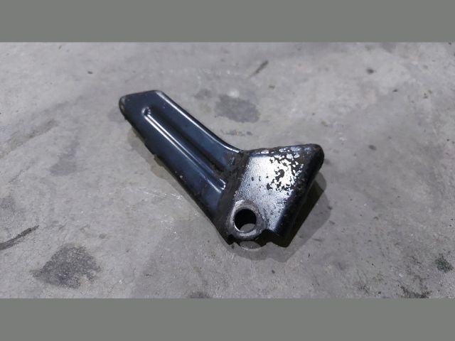 bontott RENAULT MASTER Turbó Kitámasztó Bak