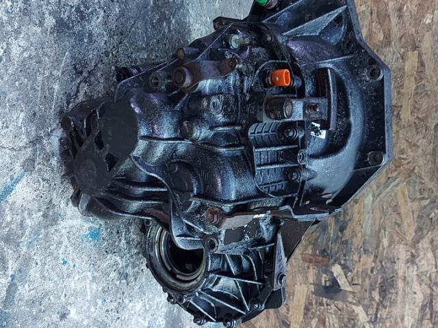 bontott RENAULT MASTER Váltó (Mechanikus)