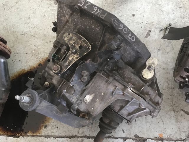 bontott RENAULT MASTER Váltó (Mechanikus)